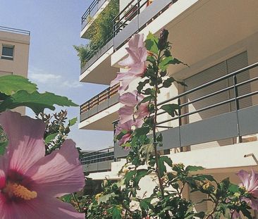 location Appartement T2 DE 43.93m² À LYON - Photo 1