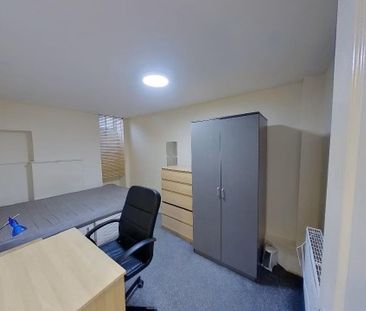 Room in a Shared Flat, Wheatfield Street, EH11 - Photo 3