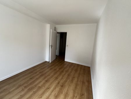 Location Appartement 2 pièces 48m² LILLE 59800 - Photo 5