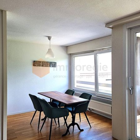 Tout INCLUS Très bel appartement 3,5 pièces avec place de parc intérieure et charges comprise - Photo 3