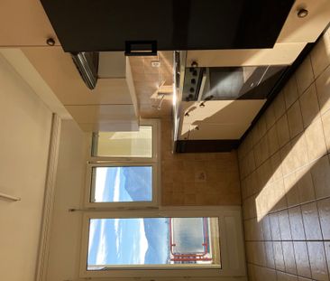 Luminoso 3.5 locali con balcone e parco - Photo 6