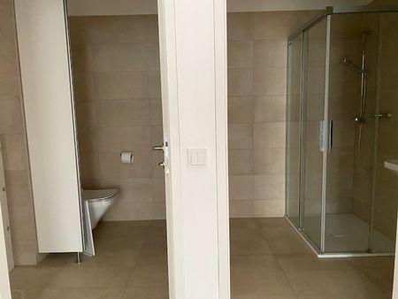 YOUNG & URBAN LIVING - Foto 5