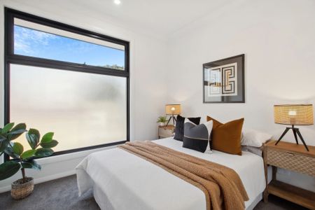 New Designer 3 Bedroom Townhouse – Coastal Luxury Living for Lease - Photo 5