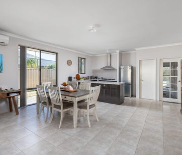 Modern Rental in Sought After Location - Photo 5