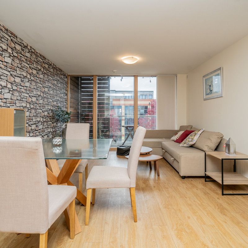 Merrivale Mews, Milton Keynes, MK9 - Photo 1