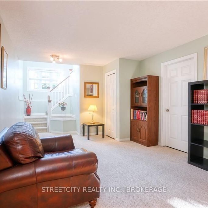 For Lease - 1049 Fogerty Street, London North, Ontario - Photo 1