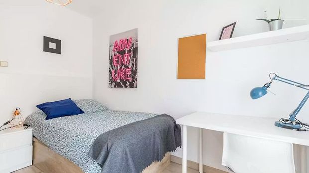 Carrer Lleons, Valencia, Valencian Community 46022 - Photo 1