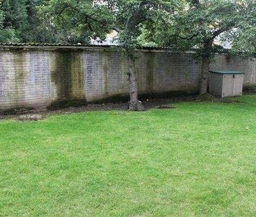 Link Way, Denham Green, UB9 - Photo 6