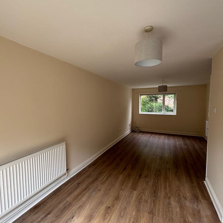 46 Orchard Road, Northfleet, Kent, DA11 8HU - Photo 1