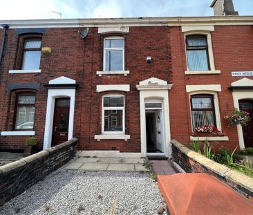 3 bedroom terraced house to rent - Photo 2