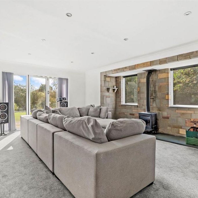 4 bedroom detached house to rent - Photo 1