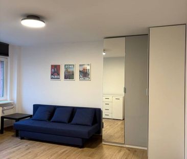 Mieszkanie do wynajęcia 1 pokoje Aleja Krakowska, Warszawa 27 m² - Фото 4