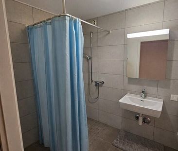 2.5-room apartment on the lower ground floor - Photo 3