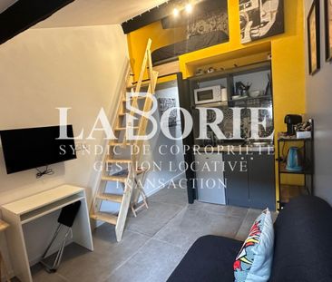 VILLENEUVE LES AVIGNON - Studio en duplex Meublé - Photo 6