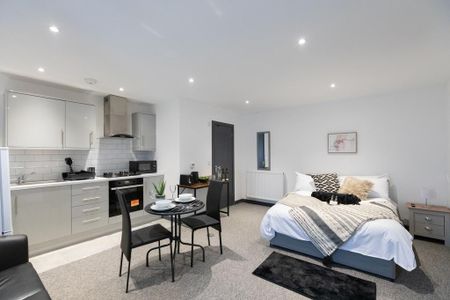 Studio to rent - Photo 5