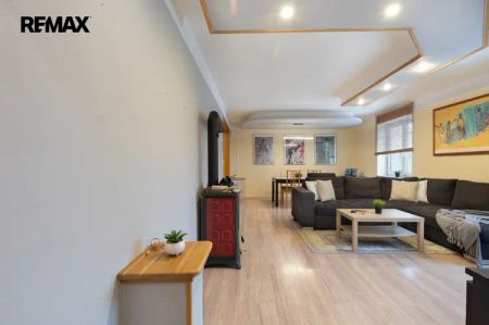 Výjimečné bydlení s prostorem pro život i podnikání - Most, Zahražany - Photo 3