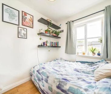 4 bedroom terraced house to rent - Photo 5