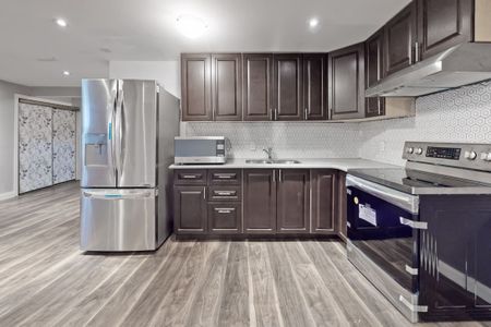 For Lease - 7 Boundy Crescent Unit# Bsmt, Toronto, Ontario - Photo 5