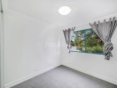 8/53-55 Robey Street, Maroubra NSW 2035 - Townhouse For Rent | Domain - Photo 4