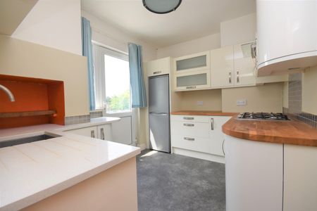 Corporation Road, Chelmsford, CM1 2AR - Photo 4