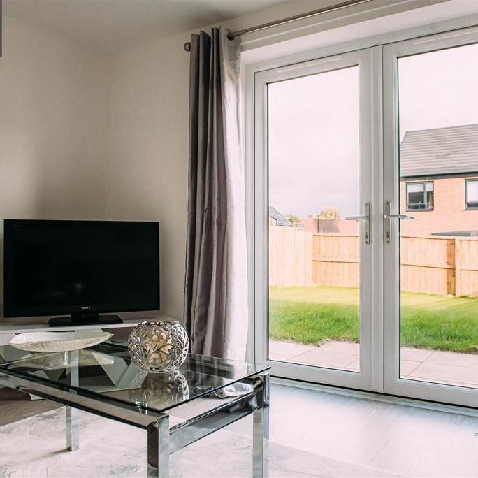 3 bedroom semi-detached house to rent - Photo 1
