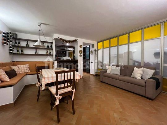 Villa bifamiliare via Giuseppe Pagano 2a, Monterusciello, Pozzuoli - Foto 1