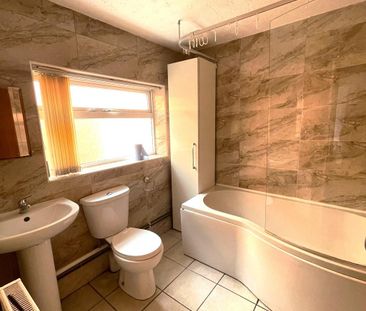 2 bedroom terraced house to rent - Photo 6