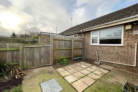 Darwin Close - Photo 4