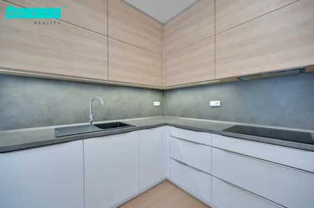 Pronájem krásné novostavby bytu s terasou nacházející se na ulici Věry Pánkové v Olomouci. - Fotografie 4