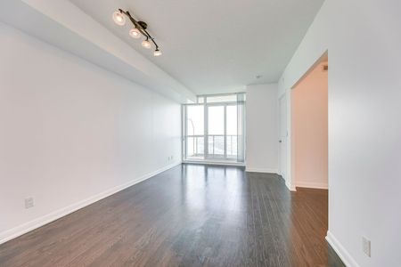 For Lease - 215 Sherway Gardens Road Unit# 1501, Toronto, Ontario - Photo 2