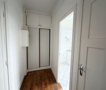 Appartement Chaville 1 pièce(s) 25.78 m2 - Photo 3