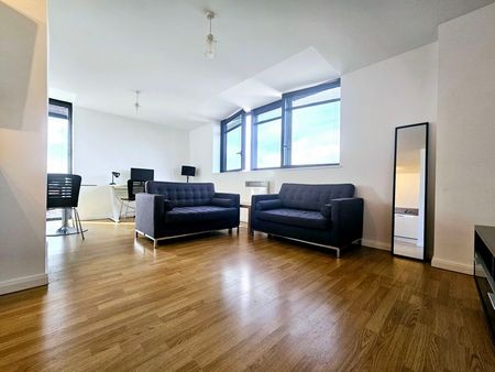 Mann Island, Liverpool - Photo 5