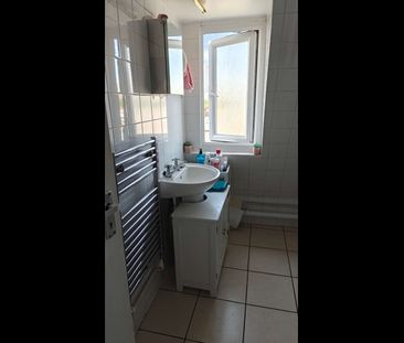 Room in a Shared Flat, Clapham Road, SW9 - Photo 5