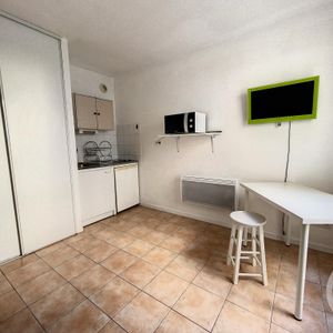 Location Appartement 1 pièce 21m² CLERMONT FERRAND 63000 - Photo 2