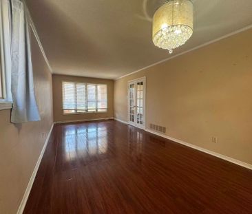 For Lease - 4255 Wakefield Crescent, Mississauga, Ontario - Photo 4