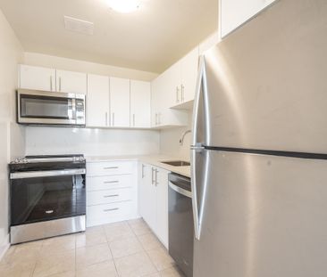 4 Overland Drive Unit 409 - Photo 2