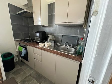 3 Bed Flat, Newmill House, E3 - Photo 4