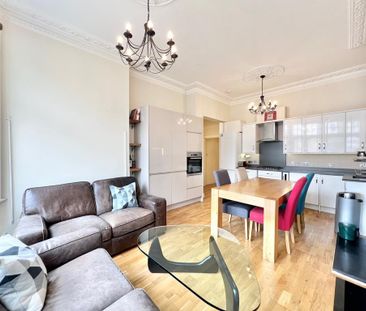 4 bedroom flat to rent - Photo 4