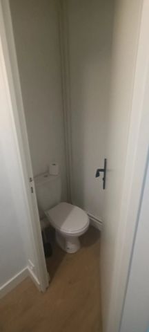 À LOUER – Appartement T2 meublé TOURS Centre avec balcon et parking • Réf. TNG-LOC428 - Photo 5