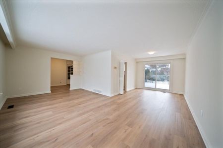 For Lease - 57 Anewen Drive Unit# Main, Toronto, Ontario - Photo 3