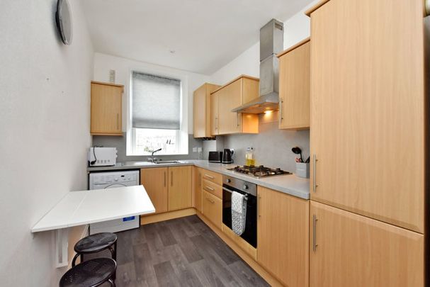 Top Floor, 19 Albyn Grove, AB10 6SP, Aberdeen - Photo 1