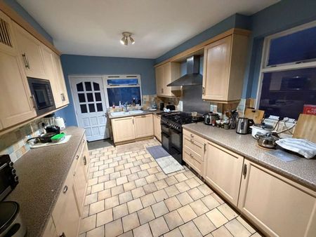 Stretton Road Room 2 - Photo 2