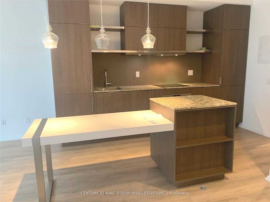 For Lease - 197 Yonge Street Unit# 1706, Toronto, Ontario - Photo 1