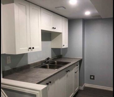 For Lease - 87 Spruce Pine Crescent, Vaughan, Ontario - Photo 4