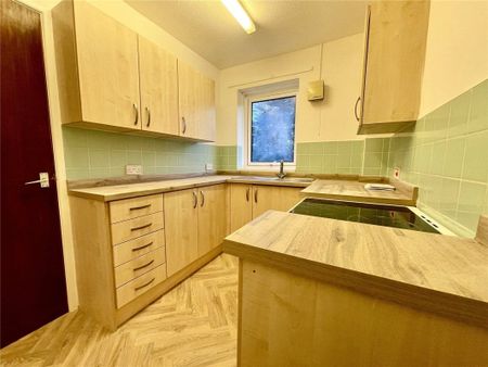 Bourne Close, Bournemouth, Dorset, BH2 - Photo 4