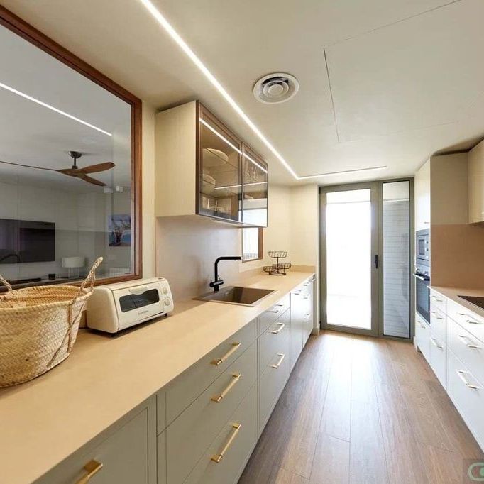 4 bedroom luxury Flat for rent in Alicante, Spain - Photo 1