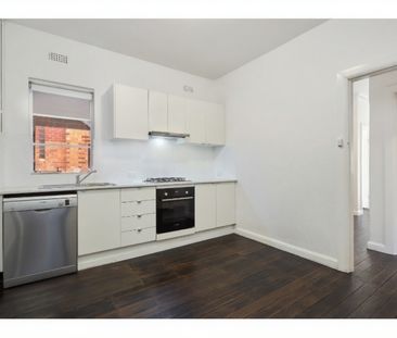 1/49A Tennyson Street, Elwood VIC 3184 - Apartment For Rent | Domain - Photo 1