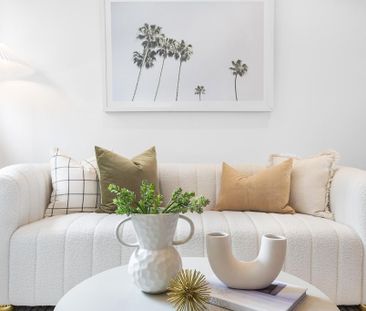 Tastefully Renovated, Centrally Situated, Breathtakingly Ambient, S... - Photo 1