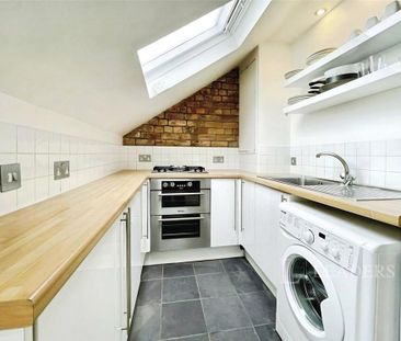 1 bedroom flat to rent - Photo 3