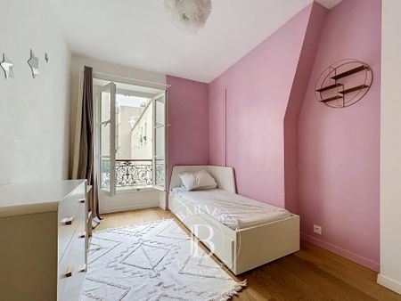 Tout savoir sur cet appartement dans le quartier République-Saint Ambroise, à Paris 11ème - Photo 5